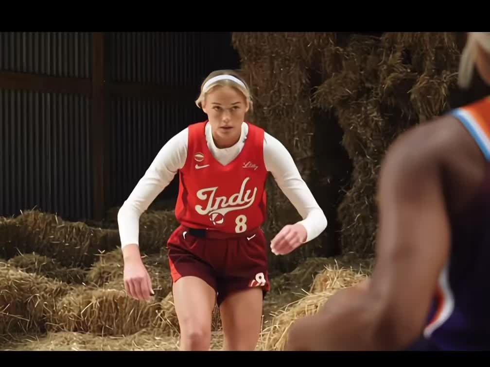 Athlete in the dance — TikTok @glitchcentralz